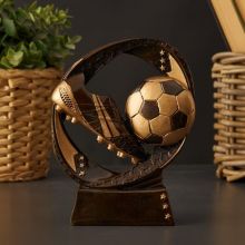 Спортивная статуэтка "Футбольный трофей - Бутса и мяч"